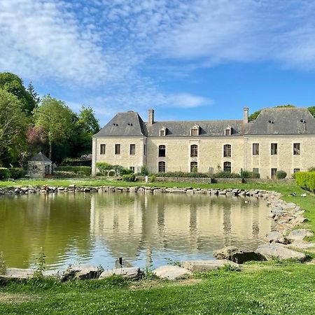 Chateau Du Bu Anctoville Exterior photo