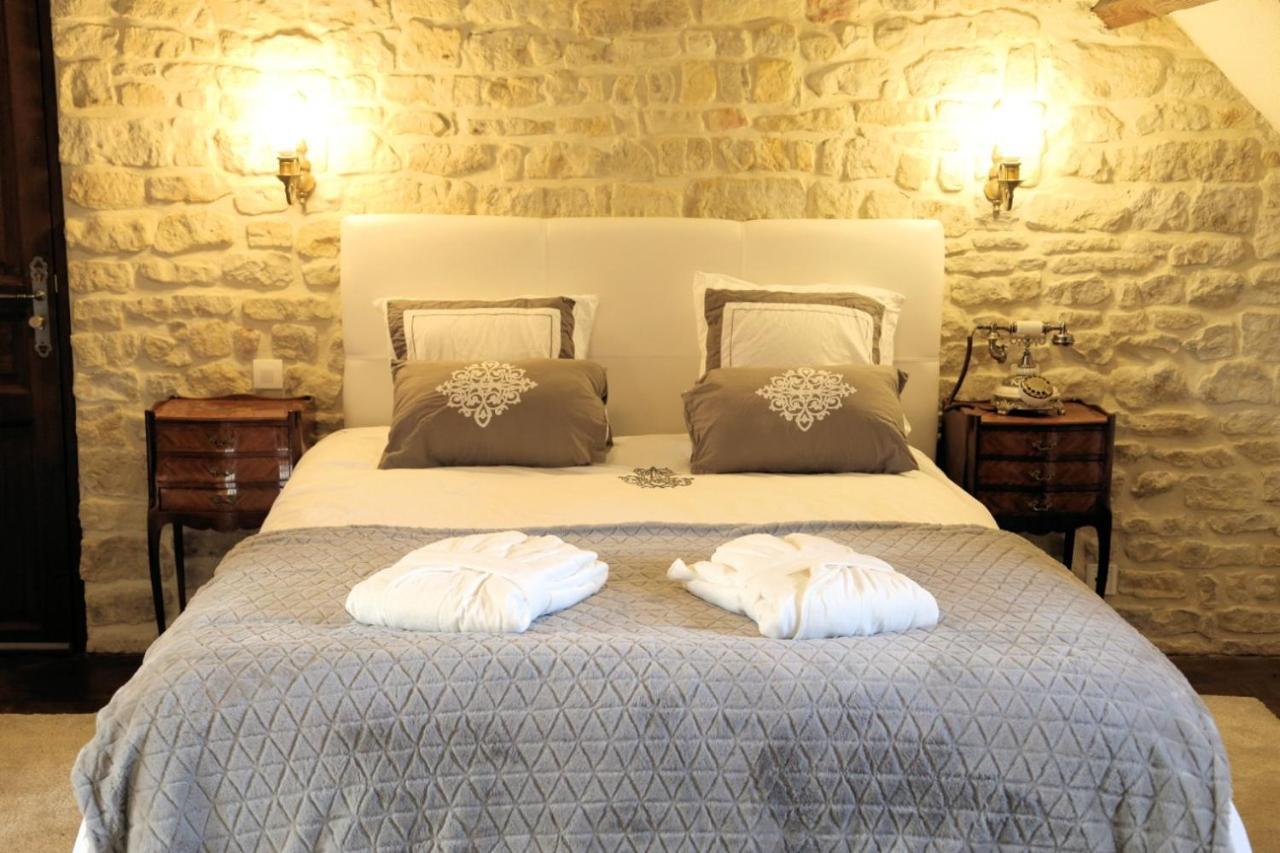 Chateau Du Bu Anctoville Room photo