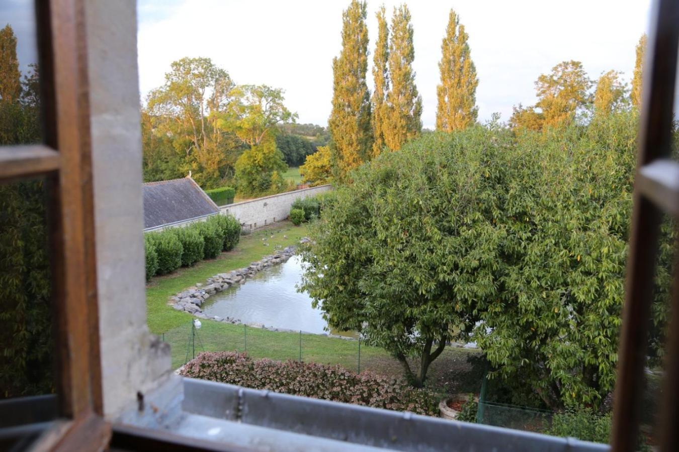 Chateau Du Bu Anctoville Room photo